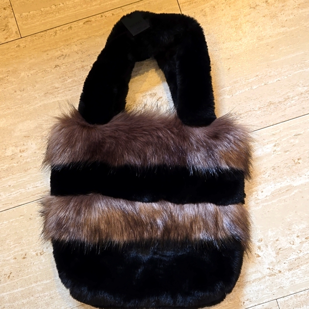 NWT Nicole Unique Faux Fur Tan/Black Shoulder Bag/Tote